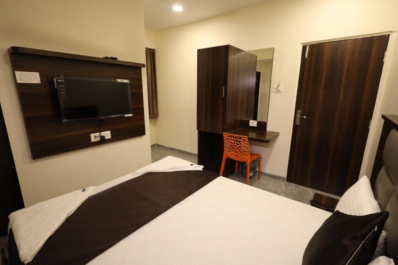 R K Residency Mahape Navi Mumbai Exterior foto